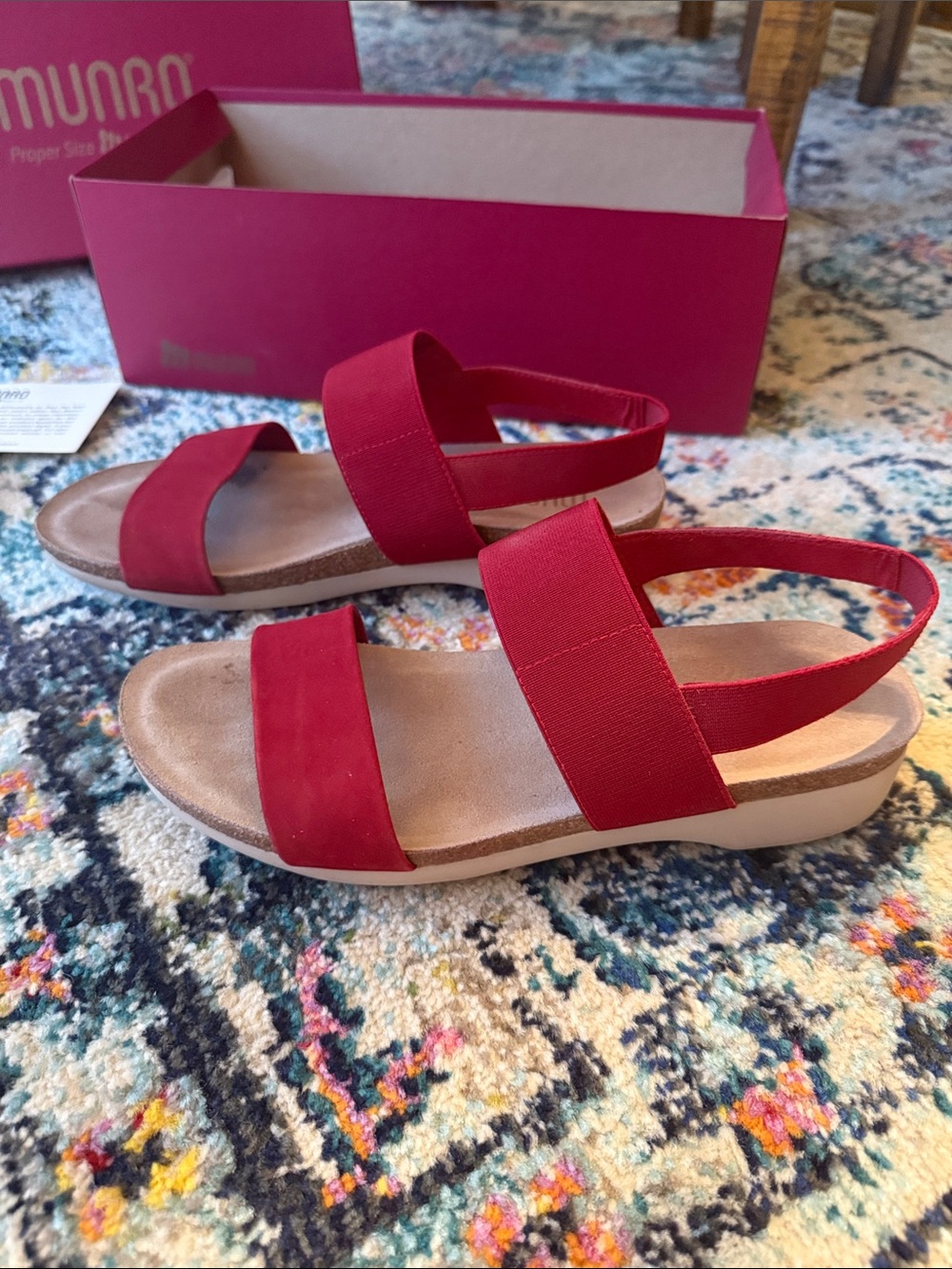 MUNRO Pisces Red Combo Leather Double-Strap Elastic Back Sandals 9M - Picture 2 of 9
